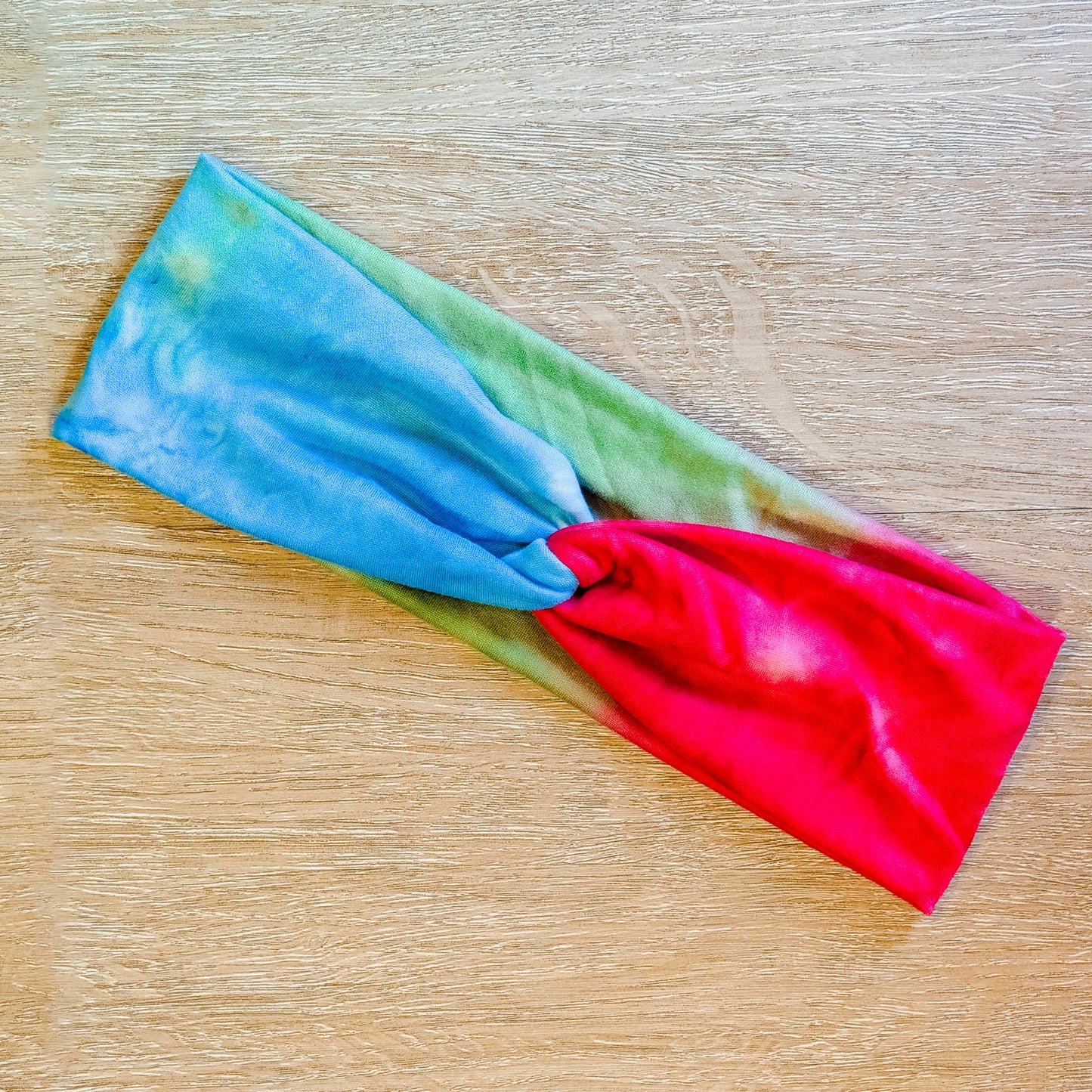 Blue, Red and Green Tie Dye Knotem