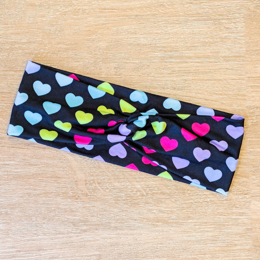 Black and Rainbow Heart Knotem