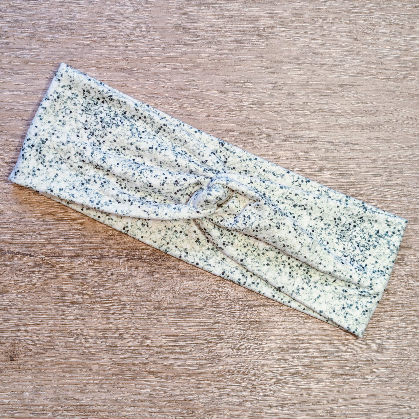 Light Green Faux Glitter Knotem
