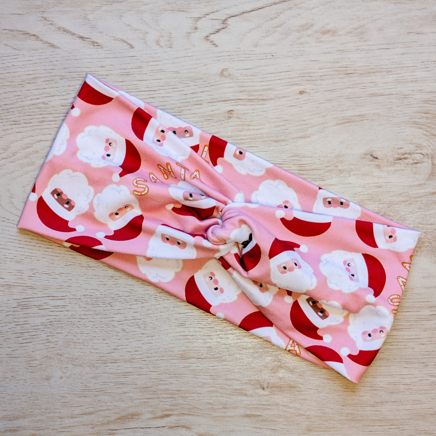 Santa on Pink Knotem
