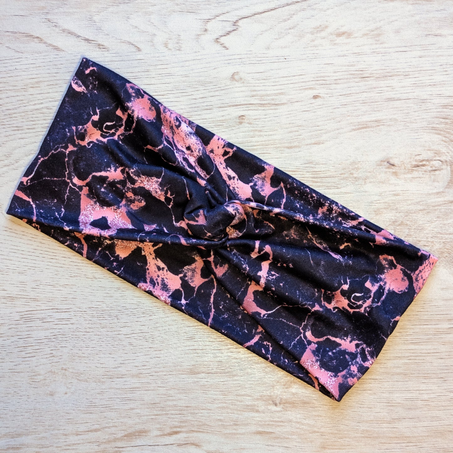 Pink Splatter on Black Knotem