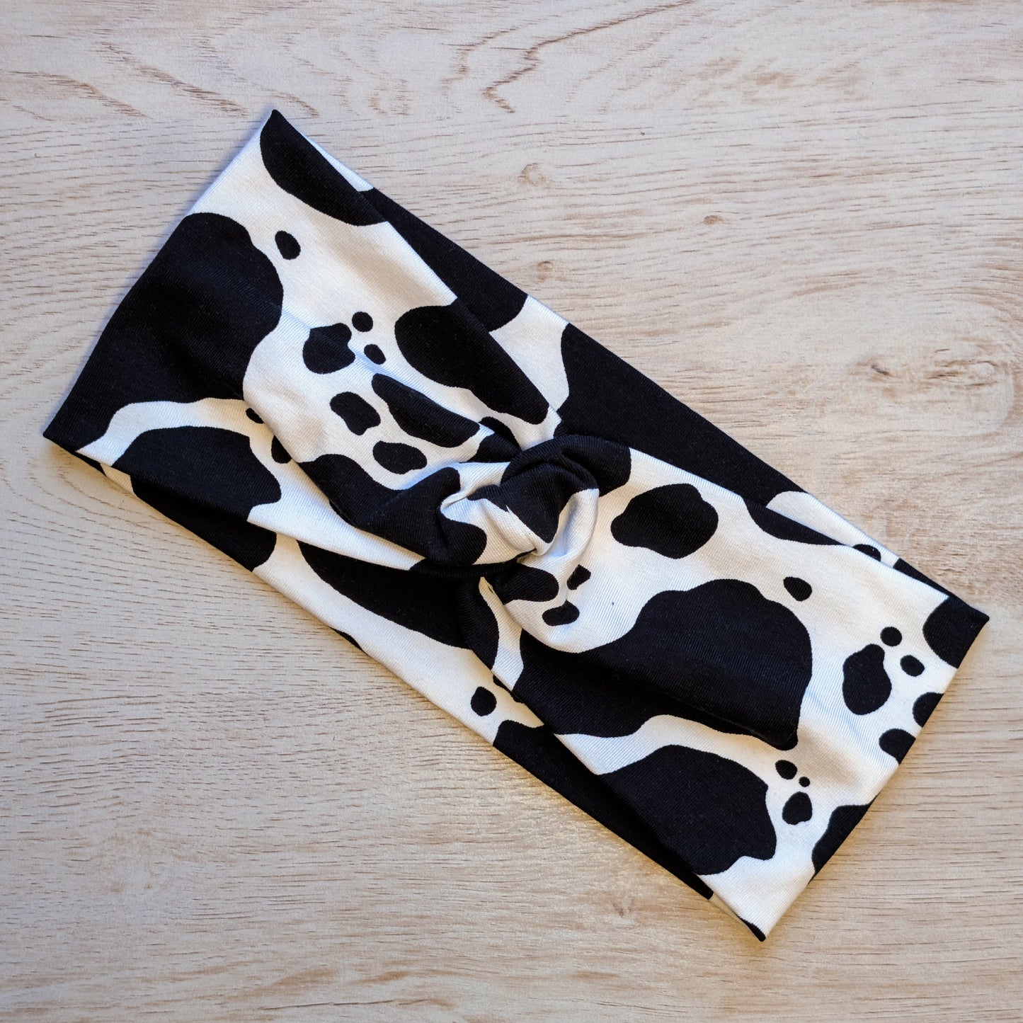 Cow Print Knotem