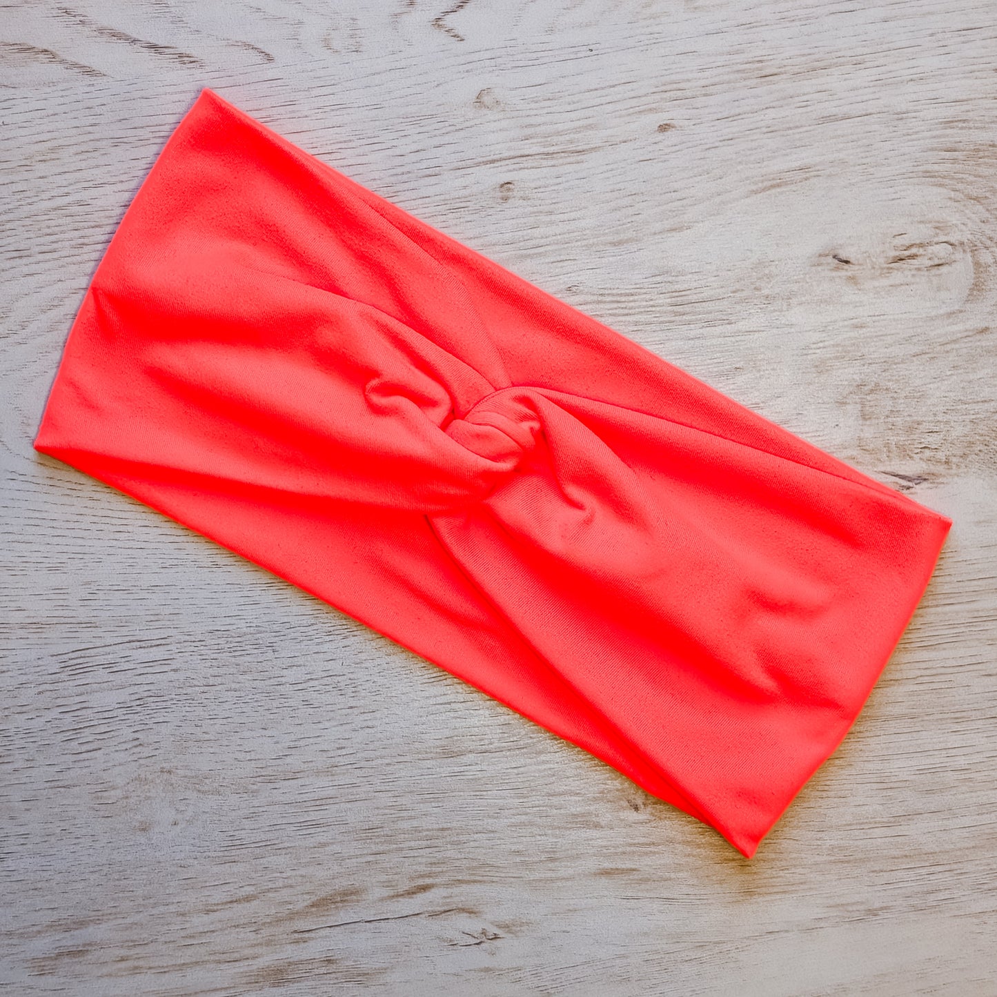 Fluorescent Orange Knotem