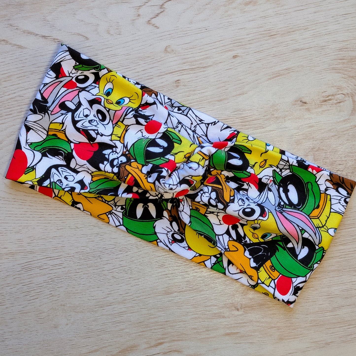 Looney Tunes Knotem