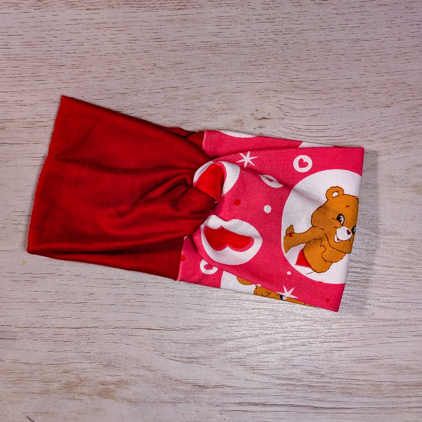Two Tone Red Care Bear Knotem