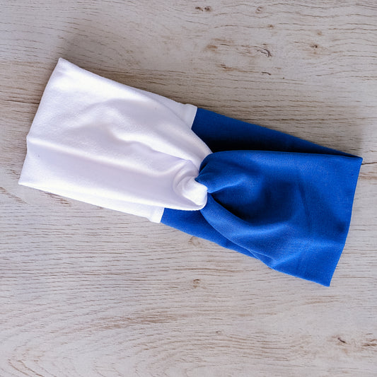 Two Tone Blue and White Knotem