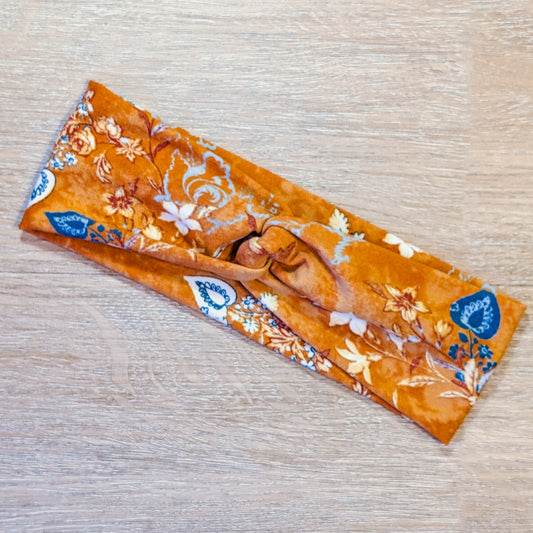 Rust Brown Floral Knotem