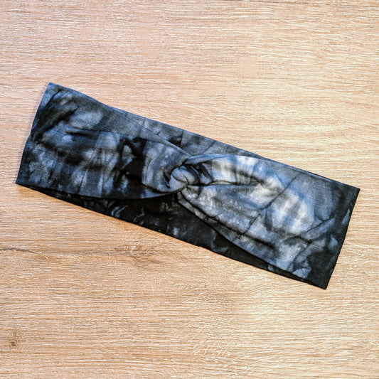 Black and White Tie Dye Knotem