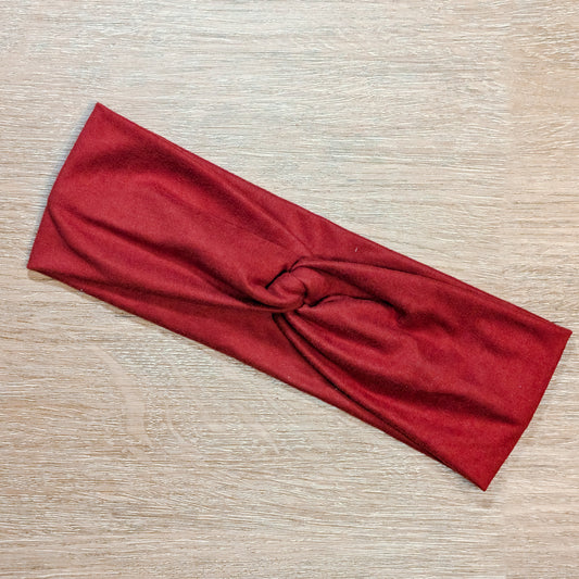 Solid Red Knotem