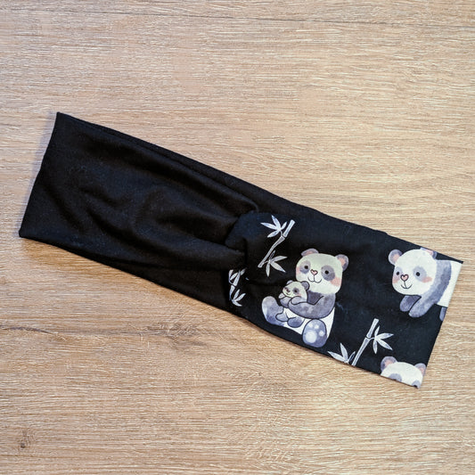 Black with Bamboo and Pandas Knotem