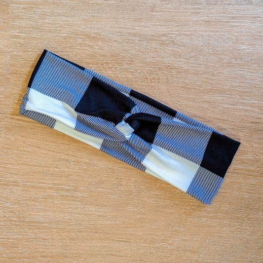 Black and White Buffalo Check Knotem