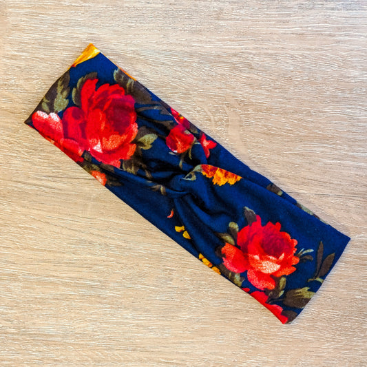 Navy with Red Orange Rose Knotem