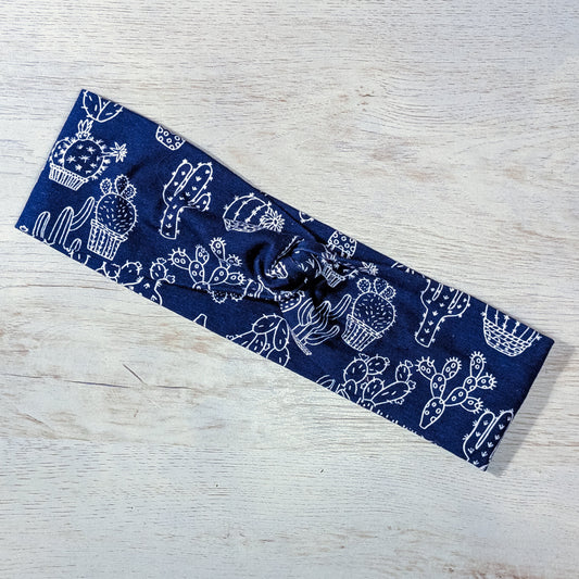 Cactus on Navy Knotems