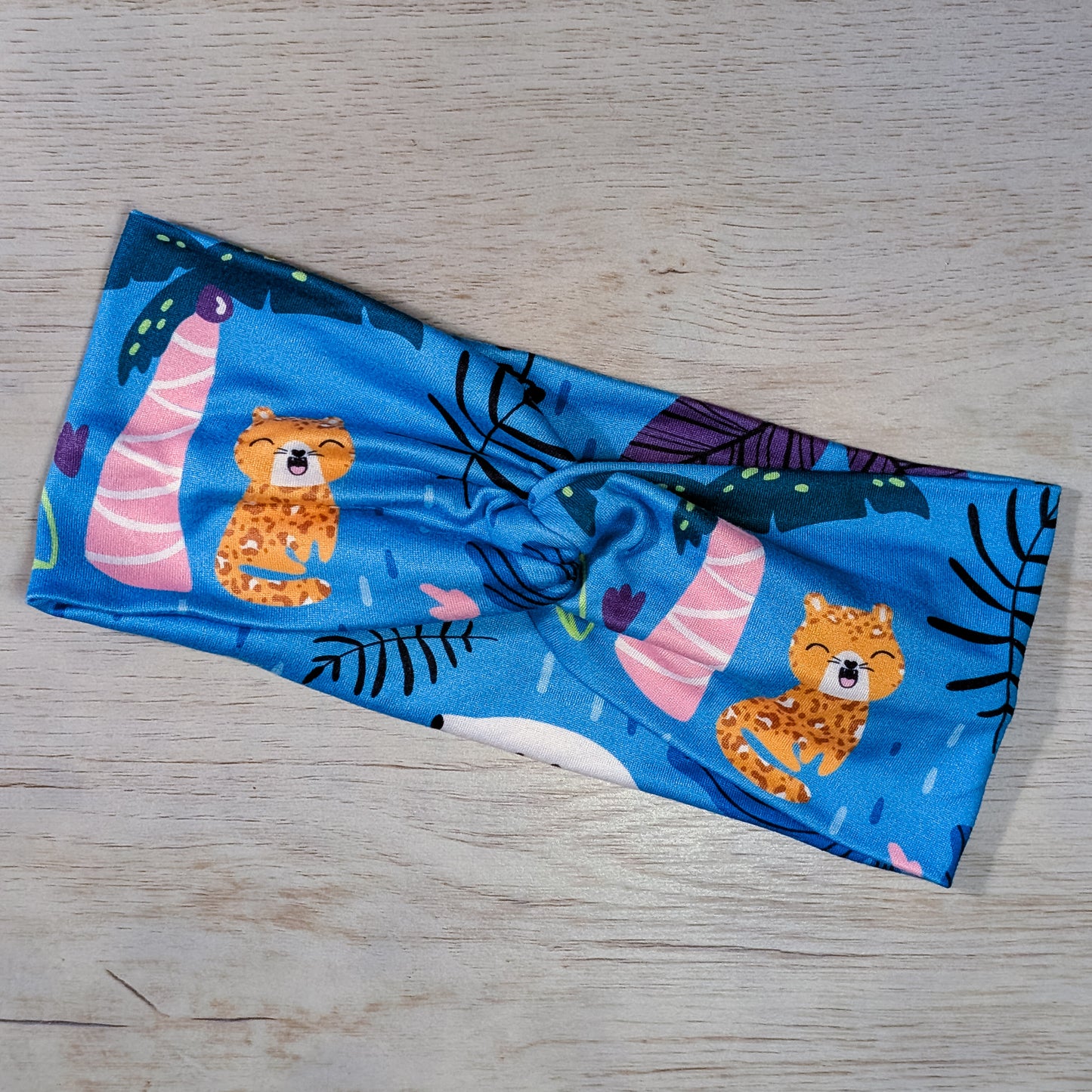 Tiger w/Palm Trees Knotem