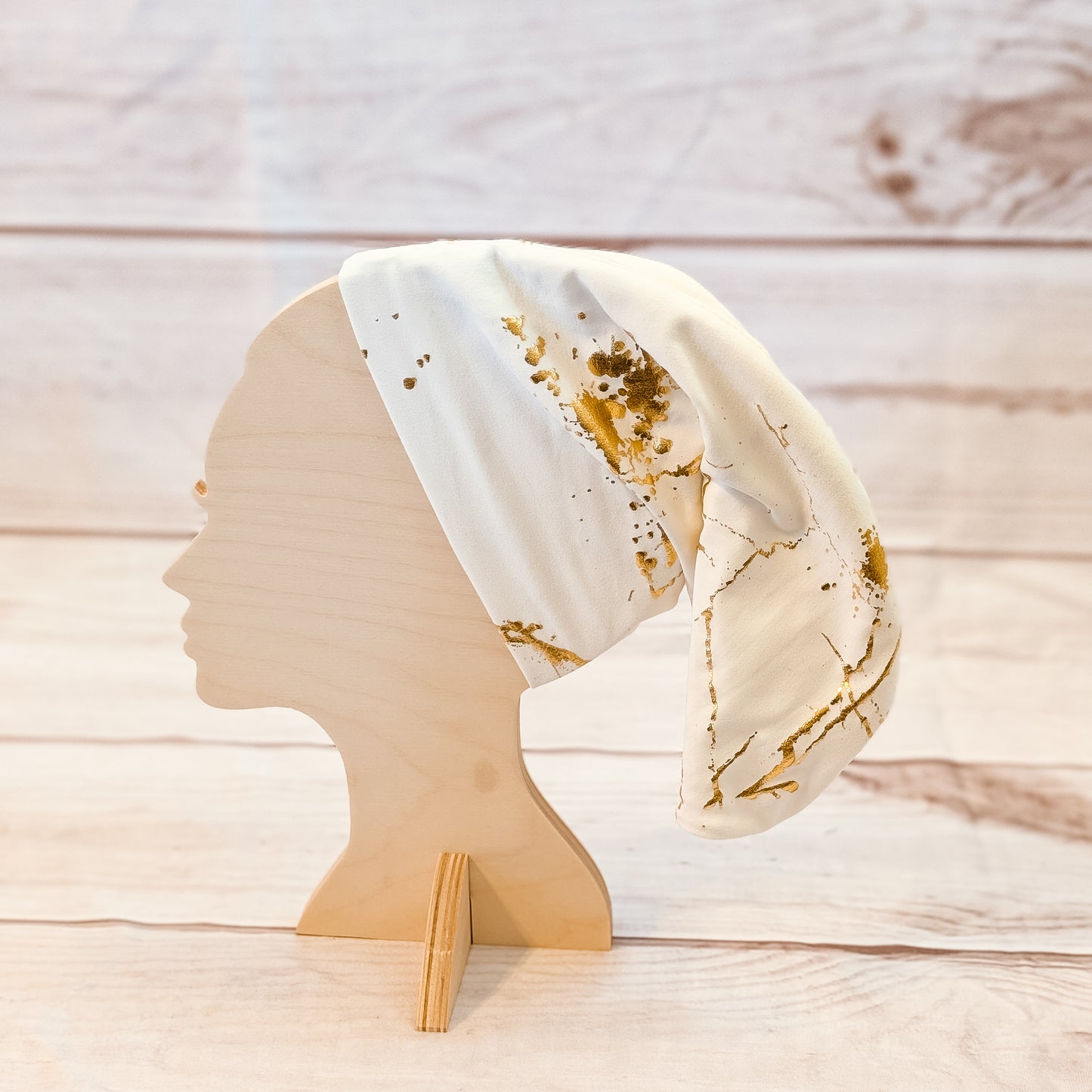 Cream and Gold Splatter Slouchem