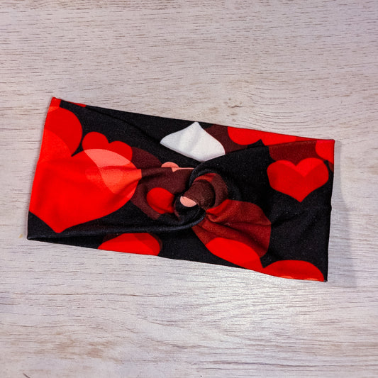 Black w/Red and White Hearts Knotem
