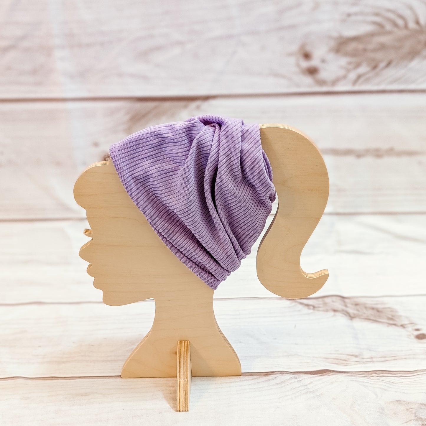 Solid Lavendar Ribbed Twistem