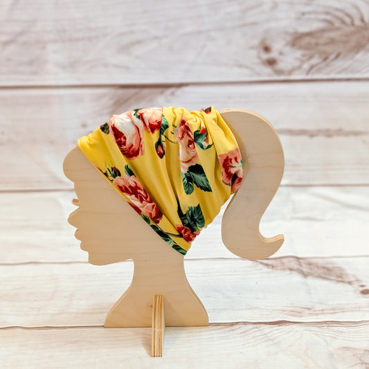 Floral on Yellow Twistem